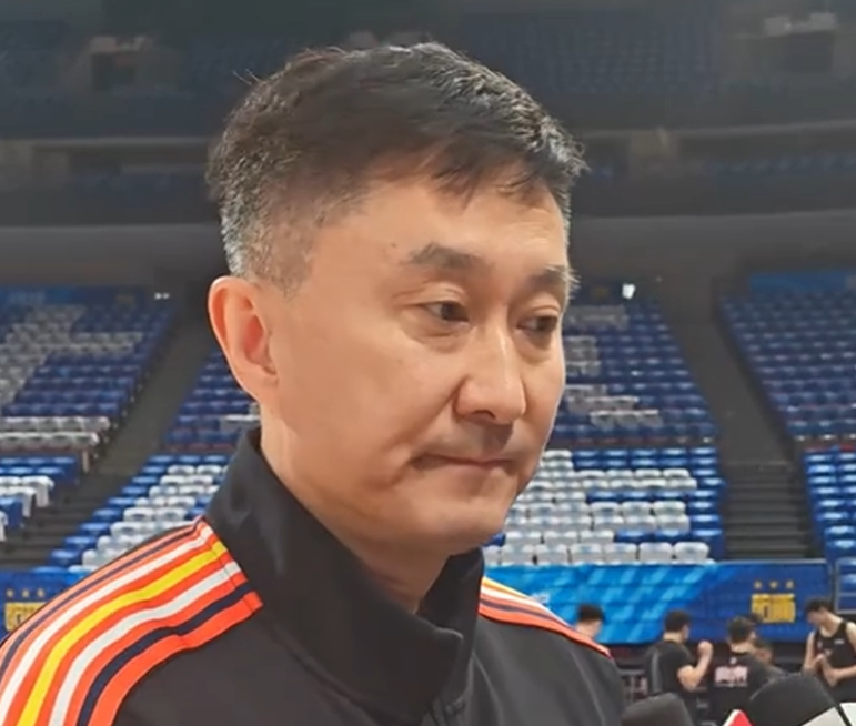杜锋展望G3！拼北京，看到年轻队伍成长，回应奎因的针对！